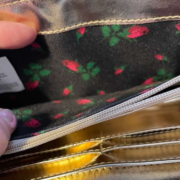 Betsey Johnson Crossbody - Picture 6 of 6